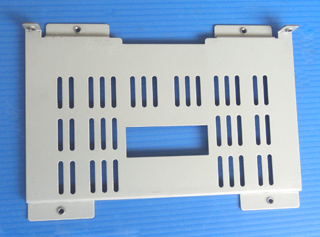 �������_����8